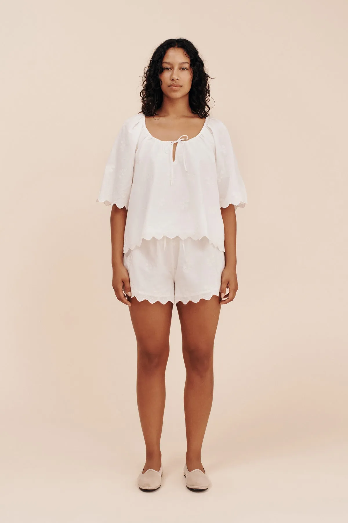 DAHLIA SHORT - VINTAGE WHITE