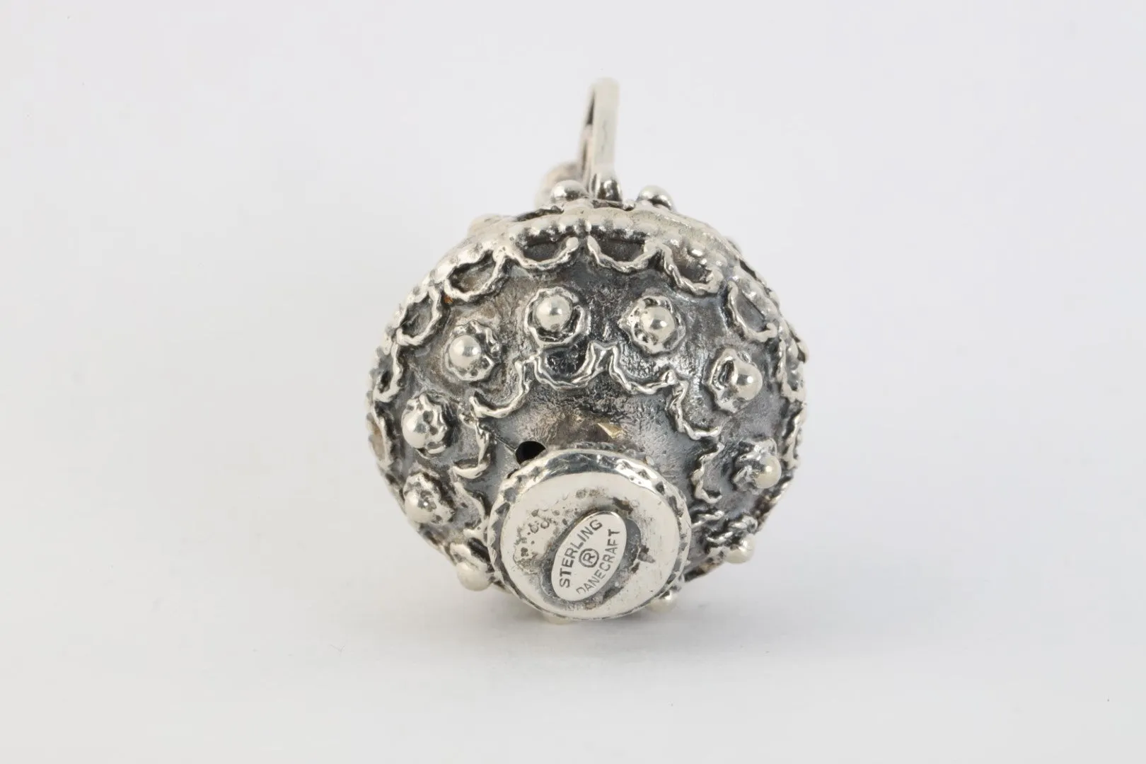 Danecraft 925 Silver Vintage Ornate Jug Pendant (11.70g.)