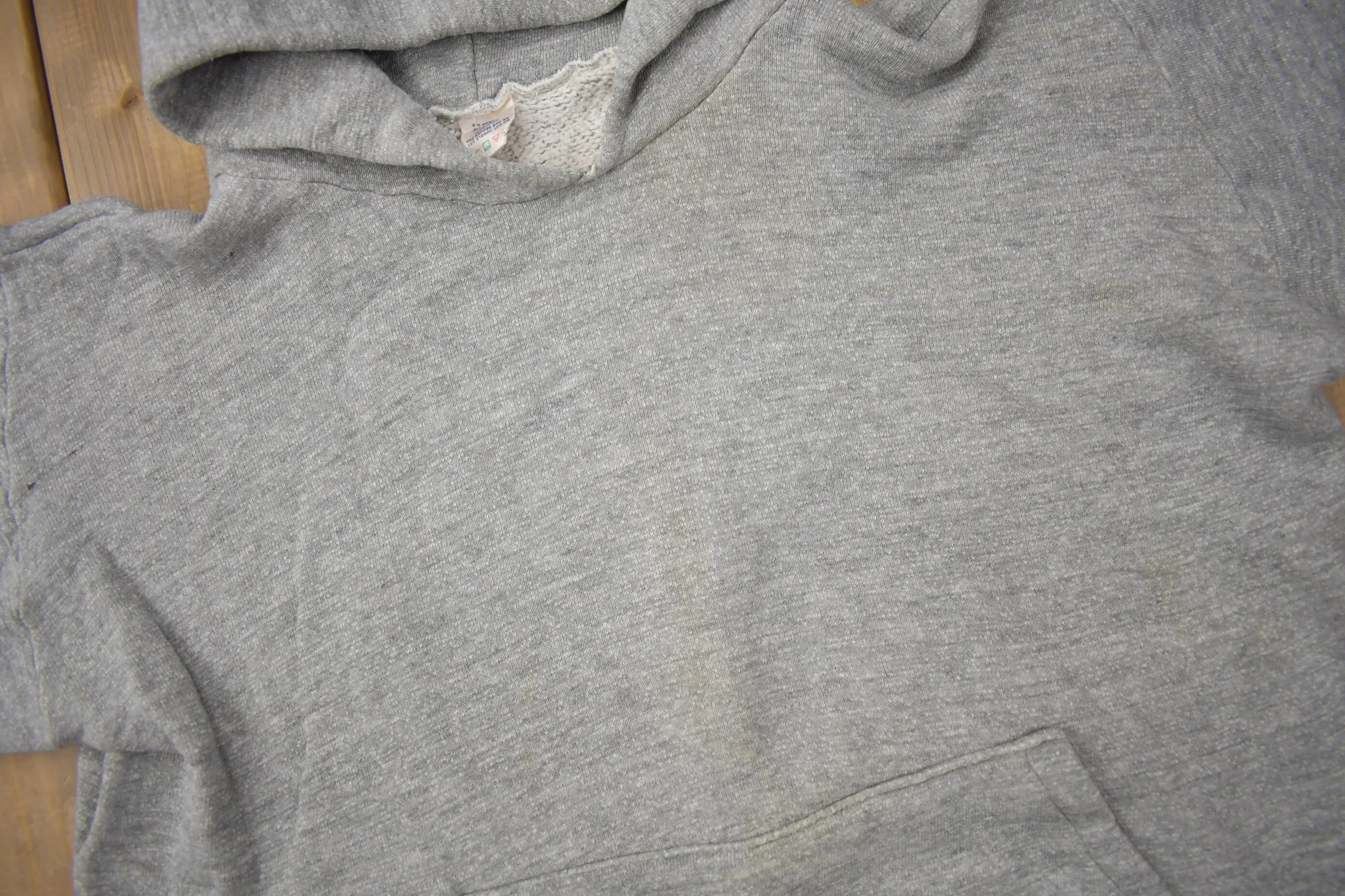 Vintage 1960s Gym Master Blank Grey Hoodie / Boys Size / True Vintage / Made In Canada / 60s Hoodie